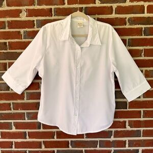 White Button Up 3/4 Sleeve